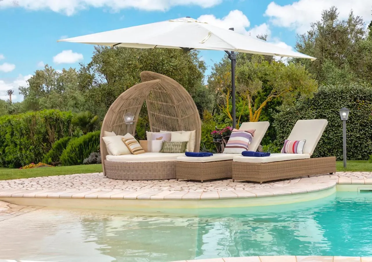 Villa Dolores , With A Spectacular Swimming Pool With Hydromassage And A Big Garden For The Children - Iun S3325 Alguer 0*,  Italia